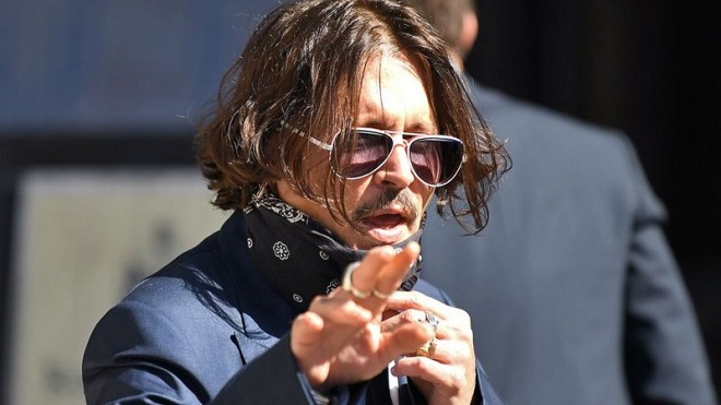 Fantastic Beasts, Johnny Depp, Sinh vật huyền bí, The Sun, kẻ đánh vợ