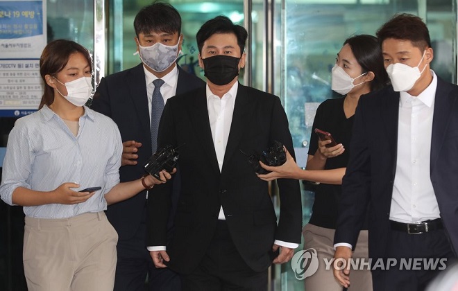 Yang Hyun Suk, YG Entertainment, Blackpink, Bigbang, đánh bạc