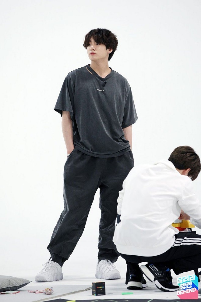 BTS, BTS thành viên, BTS Jungkook, Kpop, BTS tin tức, Jungkook, cháy hàng, Dynamite, Vogue