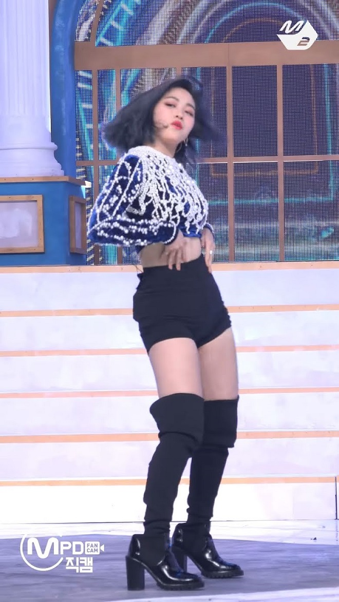 BTS, Twice, BTS tin tức, Momo, ITZY, Kpop, (G) I-DLE, BTS Idol