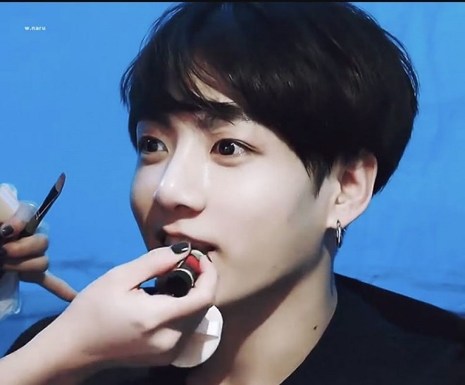 BTS, BTS thành viên, BTS Jungkook, Kpop, BTS tin tức, Jungkook, cháy hàng, Dynamite, Vogue