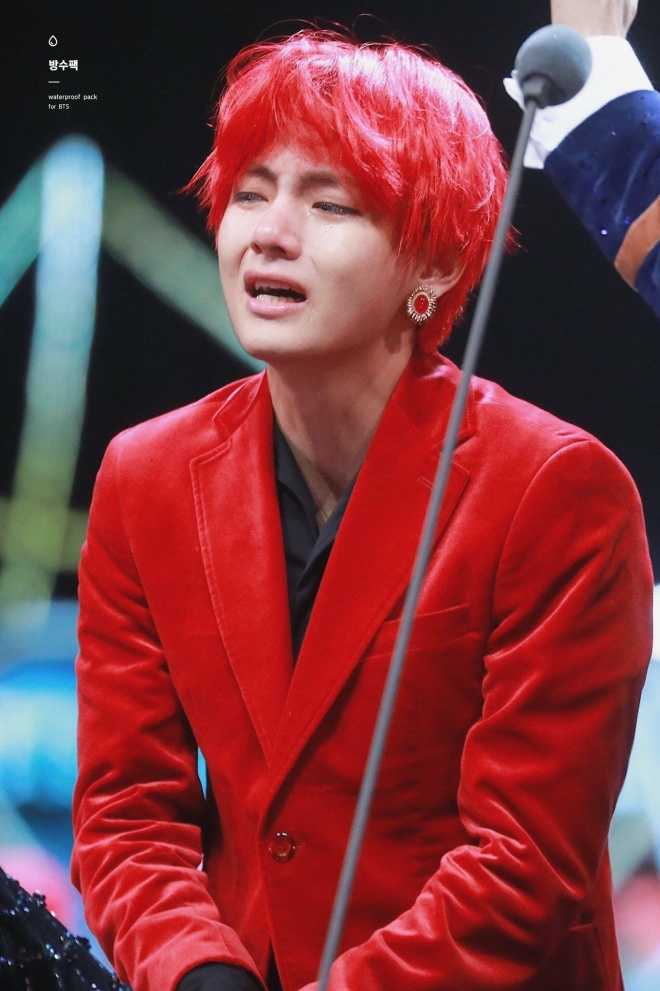 BTS, BTS tin tức, BTS thành viên, V, BTS YouTube, BTS bài hát