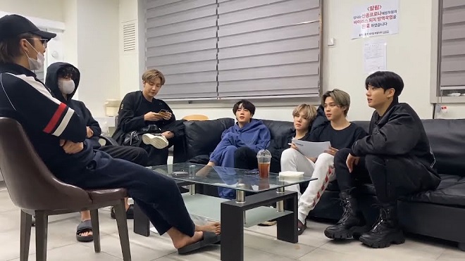 BTS, BTS thành viên, BTS Jungkook, Kpop, BTS tin tức, Jungkook, cháy hàng, Dynamite, Vogue