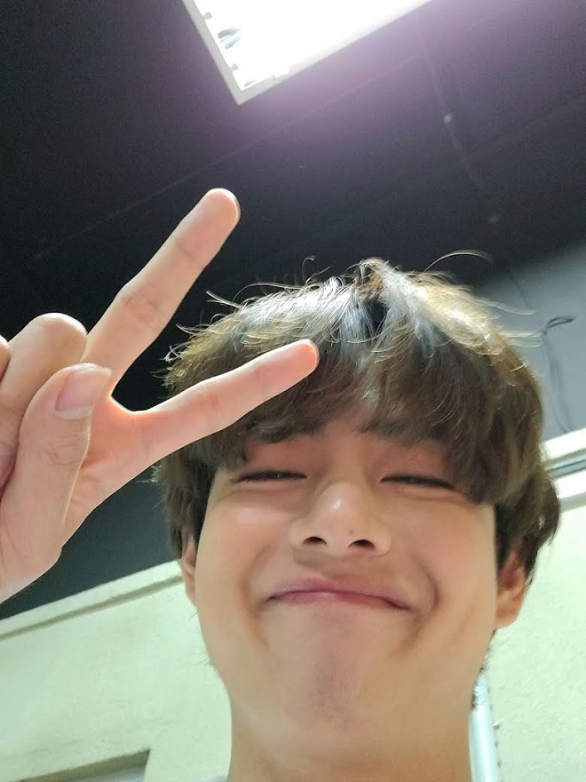 BTS, BTS tin tức, BTS thành viên, RM, Jimin, J-Hope, V, Jungkook, Jin, Suga, Hotteok, bánh rán, Weverse