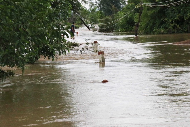 Mưa lũ, thời tiết, mưa bão, mưa dông, mưa lớn, áp thấp nhiệt đới