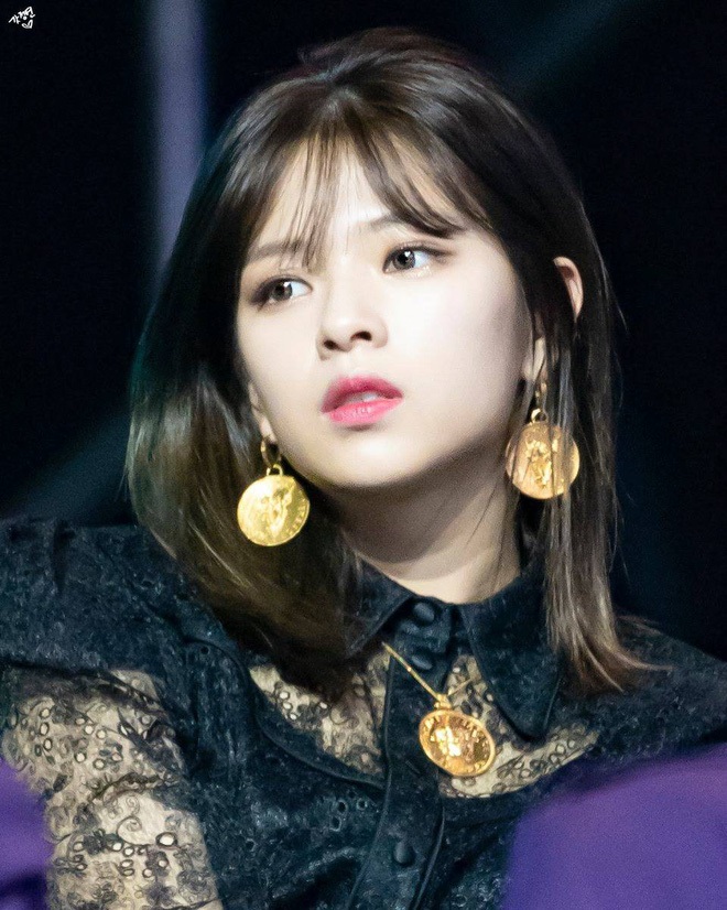 Twice, Jeongyeon hoàn hảo trong mọi kiểu tóc, Twice Jeongyeon, kiểu tóc Jeongyeon, kiểu tóc Twice, twice thành viên, twice youtube