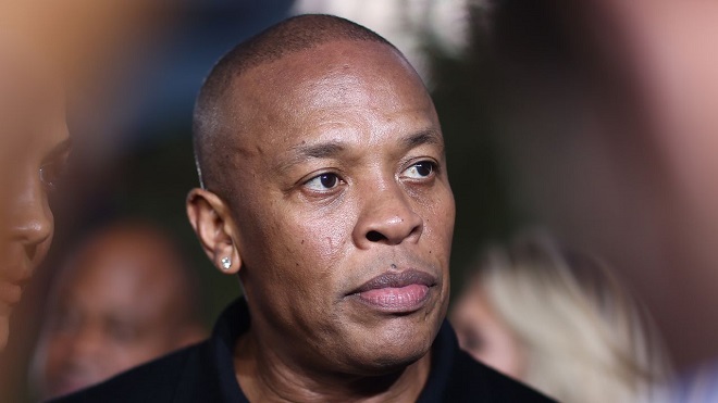 Dr. Dre, hip-hop, Snoop Dogg, Ice Cube, Juicy J, nhập viện, phình mạch máu não
