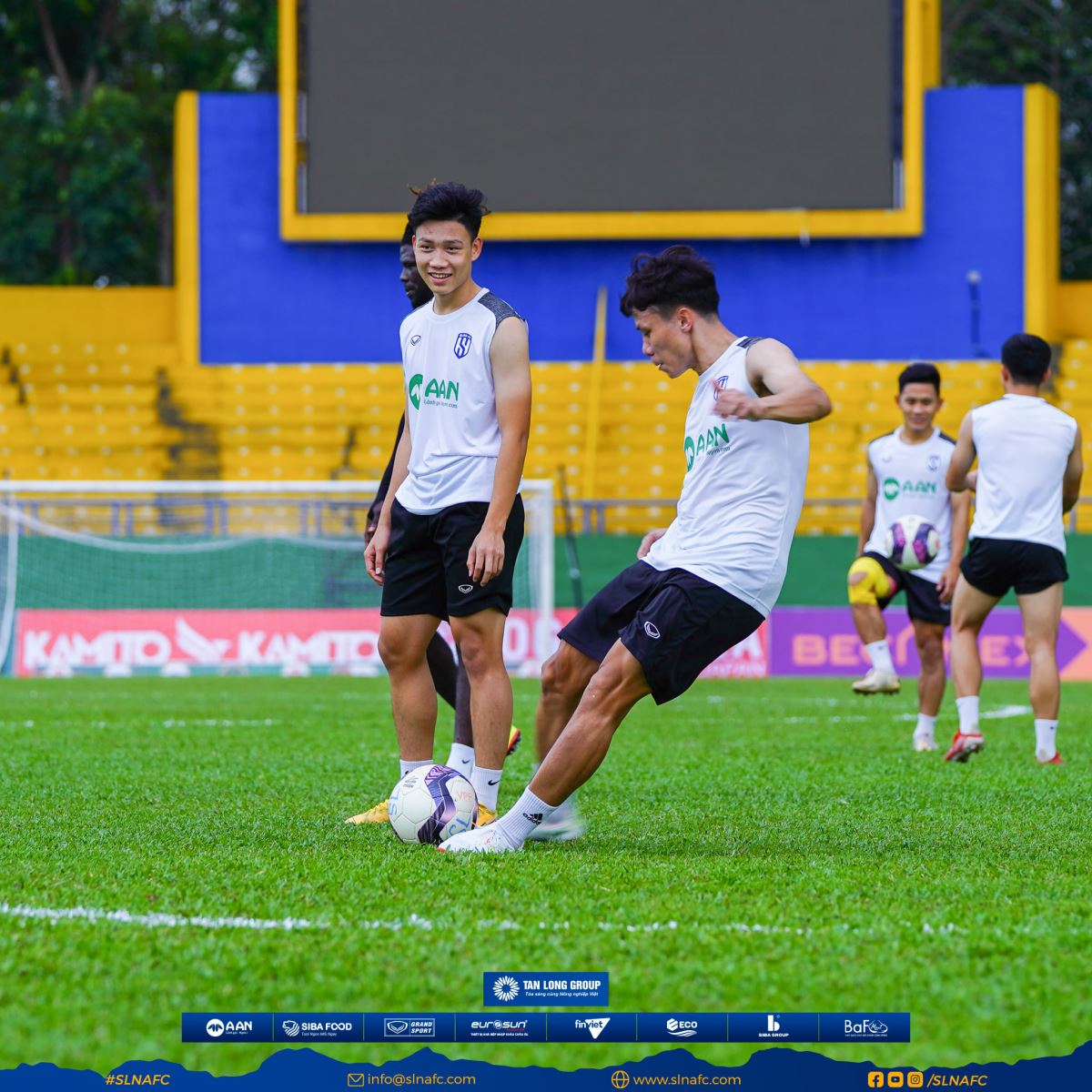 bóng đá Việt Nam, U23 Việt Nam, tuyển thủ U23 Việt Nam, Phan Tấn Tài, V-League, lịch thi đấu vòng 2 V-League, SLNA vs Bình Định, Thanh Hóa vs Bình Dương, BXH V-League