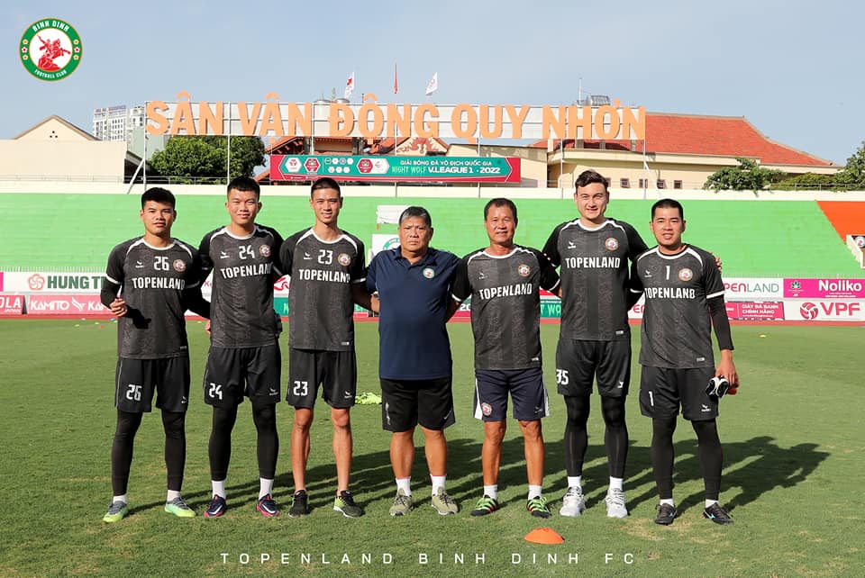 Văn Lâm, Đặng Văn Lâm, HLV Nguyễn Đức Thắng, Topenland Bình Định, VLeague