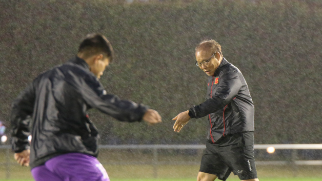 Bóng đá Việt Nam hôm nay: Tuyển Việt Nam gặp áp lực lớn. U23 Việt Nam đối đầu U23 Uzbekistan