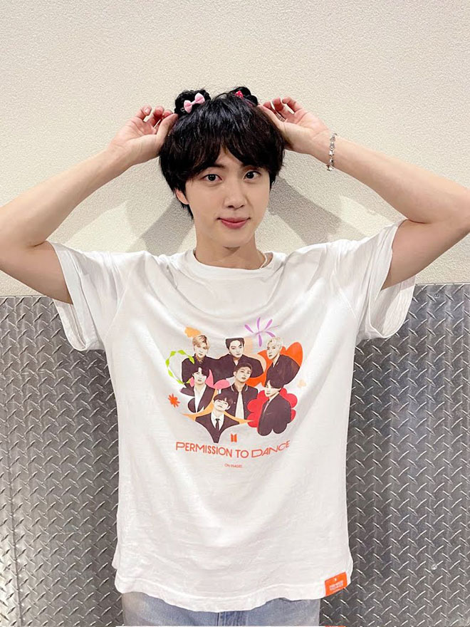 BTS, Jin, Jin đăng ảnh mặt mộc trên Instagram, Jungkook, Suga, Jimin, J-Hope, Tin bts