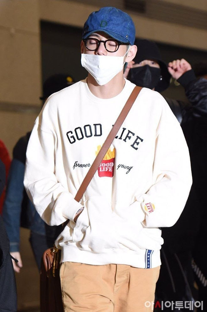 BTS, V BTS, V BTS mặc đồ rể tiền, V BTS sang chảnh khác người, Jungkook, Jimin, Tin bts
