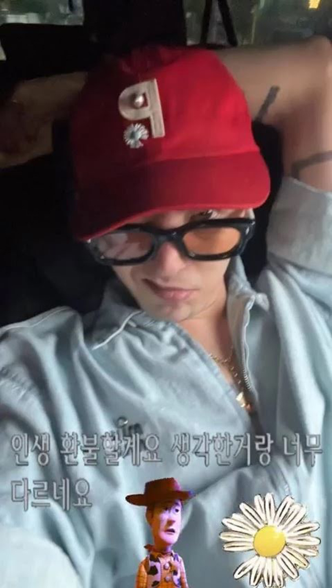 G-Dragon, G-Dragon khiến fan lo lắng, G-Dragon cập nhật mới trên Instagram