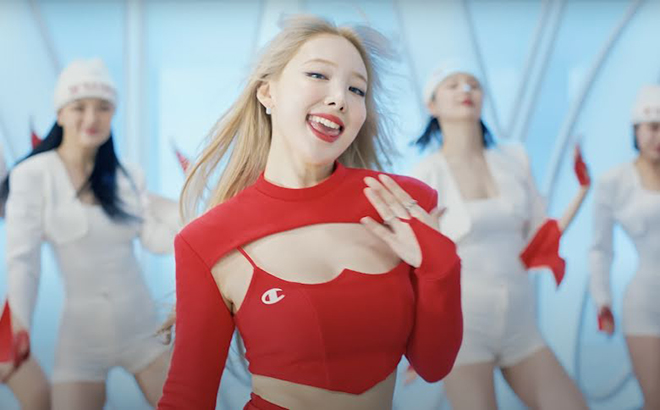 Twice, Nayeon, Im Nayeon, Nayeon Twice có nhiều phá cách trong Im Nayeon, Tin twice