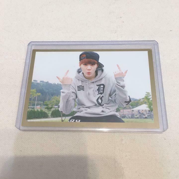 BTS, Photocard K-pop đắt giá nhất, Blackpink, Twice, V BTS, Jungkook, Jimin, Tin bts