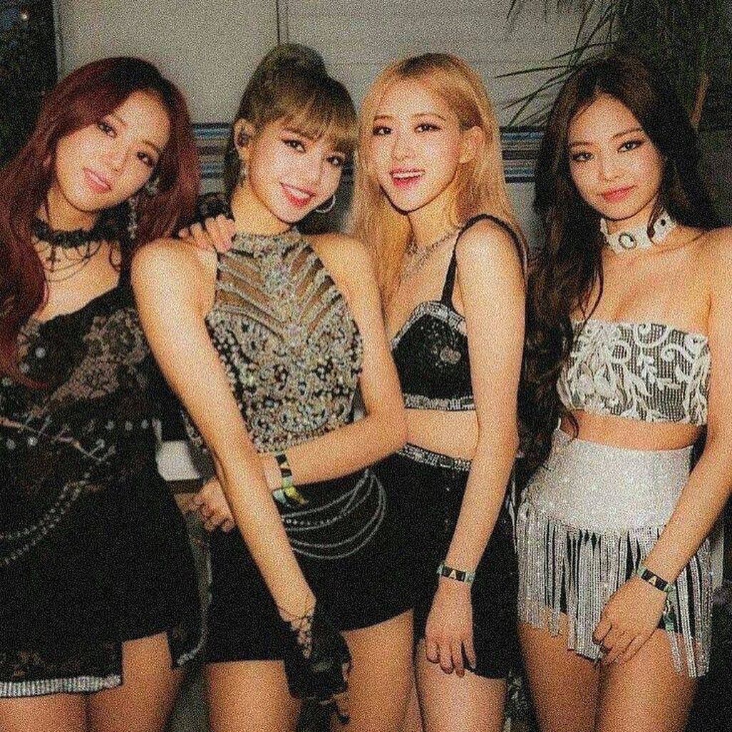 Blackpink, Jisoo, Lisa, Chủ mưu những bức ảnh gây bão của Blackpink, Jennie