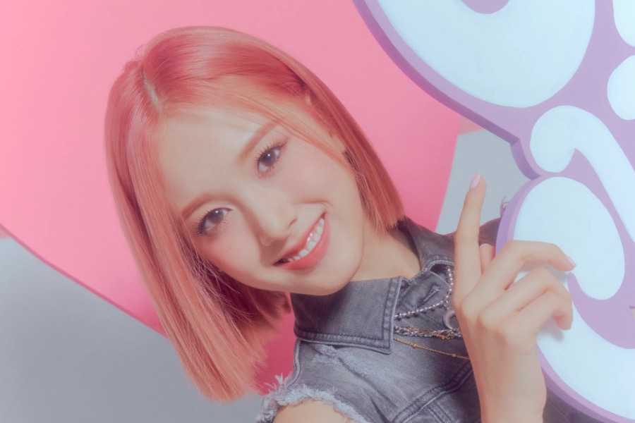 Blackpink, Twice, Tóc hồng đẹp chất của nữ thần K-pop, Sakura, LE SSERAFIM