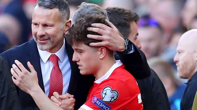 Daniel James đồng ý tới MU: Hay tới mức nào mà khiến Solskjaer thay đổi chiến lược để chiêu mộ?