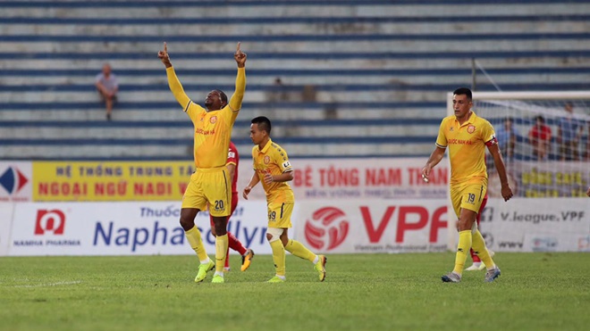 Ket qua bong da, Hà Nội 0-1 Sài Gòn, Thanh Hóa 2-0 Quảng Ninh, bóng đá Việt Nam, Kết quả bóng đá Việt Nam, Ket qua V-league, Nam Định 3-0 SLNA, Bảng xếp hạng Vleague