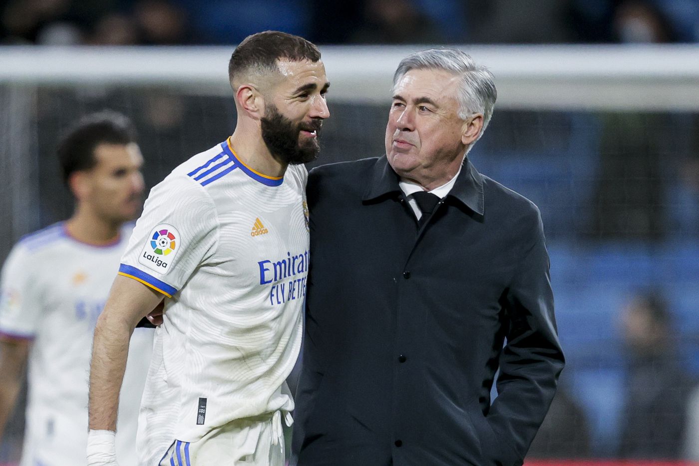 Kết quả bóng đá, ket qua bong da, Real Madrid vs Frankfurt, kết quả Siêu cúp châu Âu, Benzema, Benzema ghi bàn, Benzema tỏa sáng, Ancelotti khen Benzema, Quả bóng vàng 