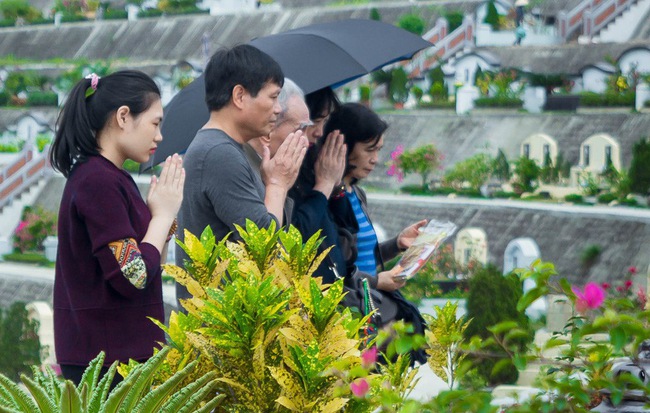 Tết Thanh minh, Văn khấn tết thanh minh, Văn khấn tảo mộ, Văn khấn 3/3 âm lịch, tiết tháng ba, khấn tết thanh minh, bài văn khấn tết thanh minh, van khan tet thanh minh