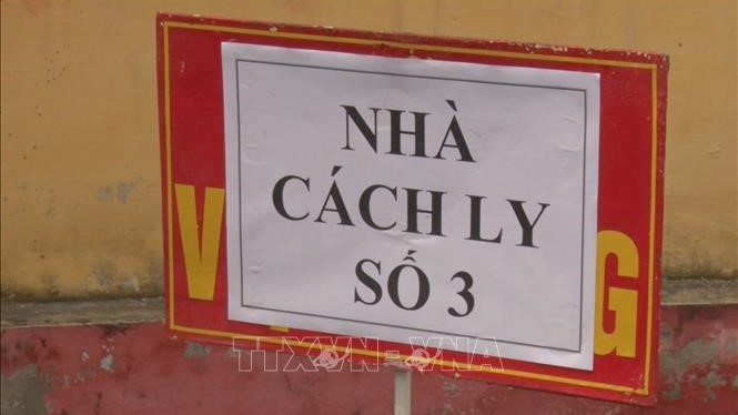 Dịch COVID-19: Thành phố Hà Nội ủy quyền cho các quận huyện, sở ngành ra các quyết định cách ly