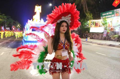 Ch&uacute; th&iacute;ch ảnh