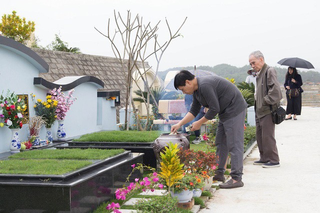 Tảo mộ, Tảo mộ cuối năm, Tảo mộ ngày Tết, ngày tốt tảo mộ, Tảo mộ năm 2022, văn khấn tảo mộ, lễ tảo mộ, bài cúng tảo mộ, tảo mộ trước tết, khấn tảo mộ, tảo mộ nhâm dần