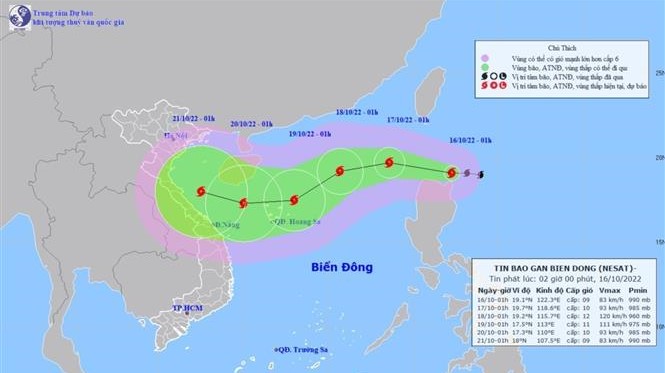 Tối 16/10 bão NESAT đi vào Biển Đông, giật cấp 12, có khả năng mạnh thêm 