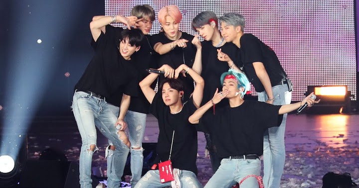 BTS, Kpop, bộ mic của BTS, BTS đấu giá, Love Yourself Tour