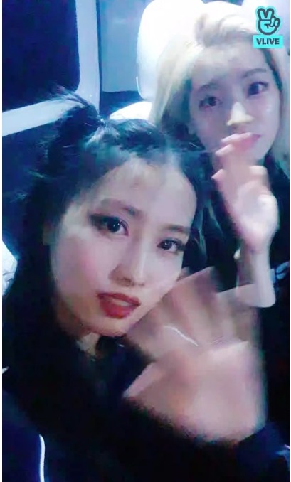 twice, dahyun, momo, twice Vlive