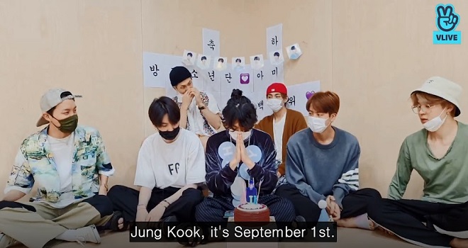 BTS, V, Jungkook, BTS VLive, BTS 2020, taekook, vkook, v jungkook gif, bts video, vlive bts, sinh nhật jungkook, jungkook và v bts