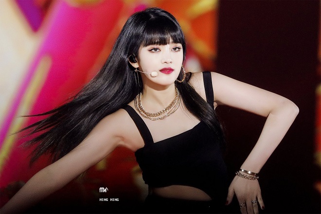 Blackpink, Twice, Red Velvet, Lisa, nữ thần Kpop, Somi, ITZY, Seulgi, Sunmi, Chungha, Jihyo, Minnie, Gidle, bà hoàng sân khấu Kpop, yuna, Ảnh Lisa 