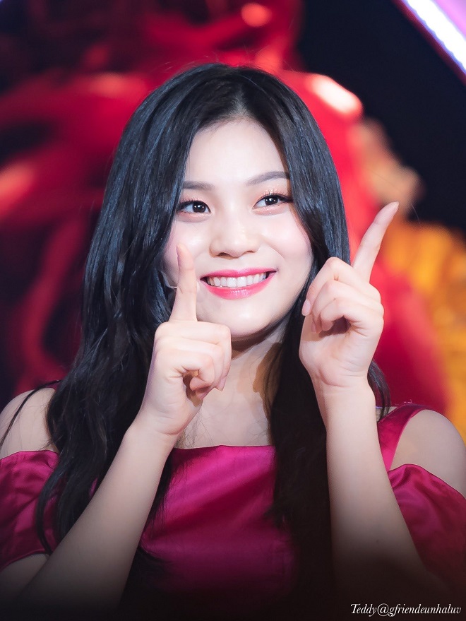 Blackpink, Jennie, IU, IZONE, sao nữ Kpop, lovelyz, wonyoung, gfriend, yuri, baby soul, weki meki, thần tượng Kpop, Jennie má bánh bao