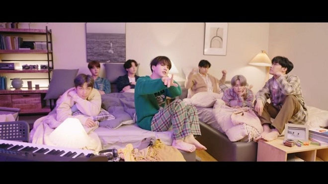 BTS, ký túc xá của BTS, J-Hope, Jimin, Jungkook, Suga, RM, Jin, V, BTS phòng ngủ, BTS phòng bếp, Run BTS, BTS Vlive, BTS 2021, BTS hài hước, BTS Life Goes On, BTS dorm