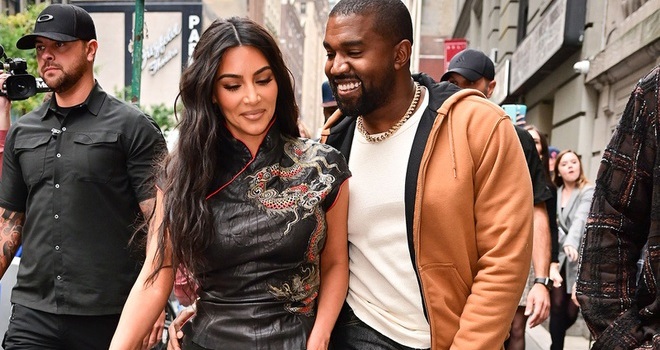 Kim Kardashian, Kanye West, Kanye West và Kim Kardashian chính thức đệ đơn ly hôn, sao Hollywood