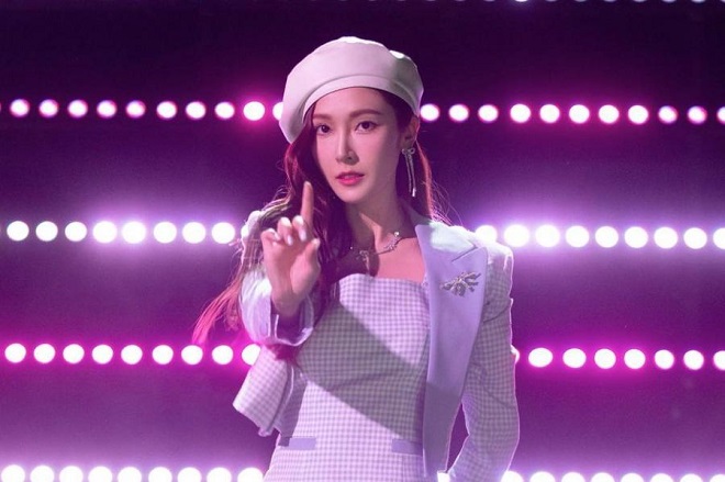 Jessica Jung, SNSD, cựu thành viên SNSD, Tỷ tỷ đạp gió rẽ sóng 3, SNSD trở lại, full album SNSD, Vương Tâm Lăng, Chung Hân Đồng