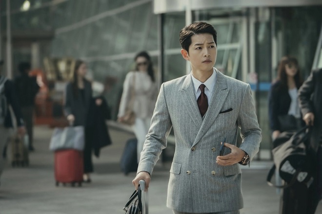 Song Joong Ki, Lee Byung Hun, Kim Seon Ho, Song Seung Heon, Kim Ji Hoon, hometown cha cha cha, vincenzo, squid game, Money Heist, hoa của quỷ, nam diễn viên hàn, Kdrama