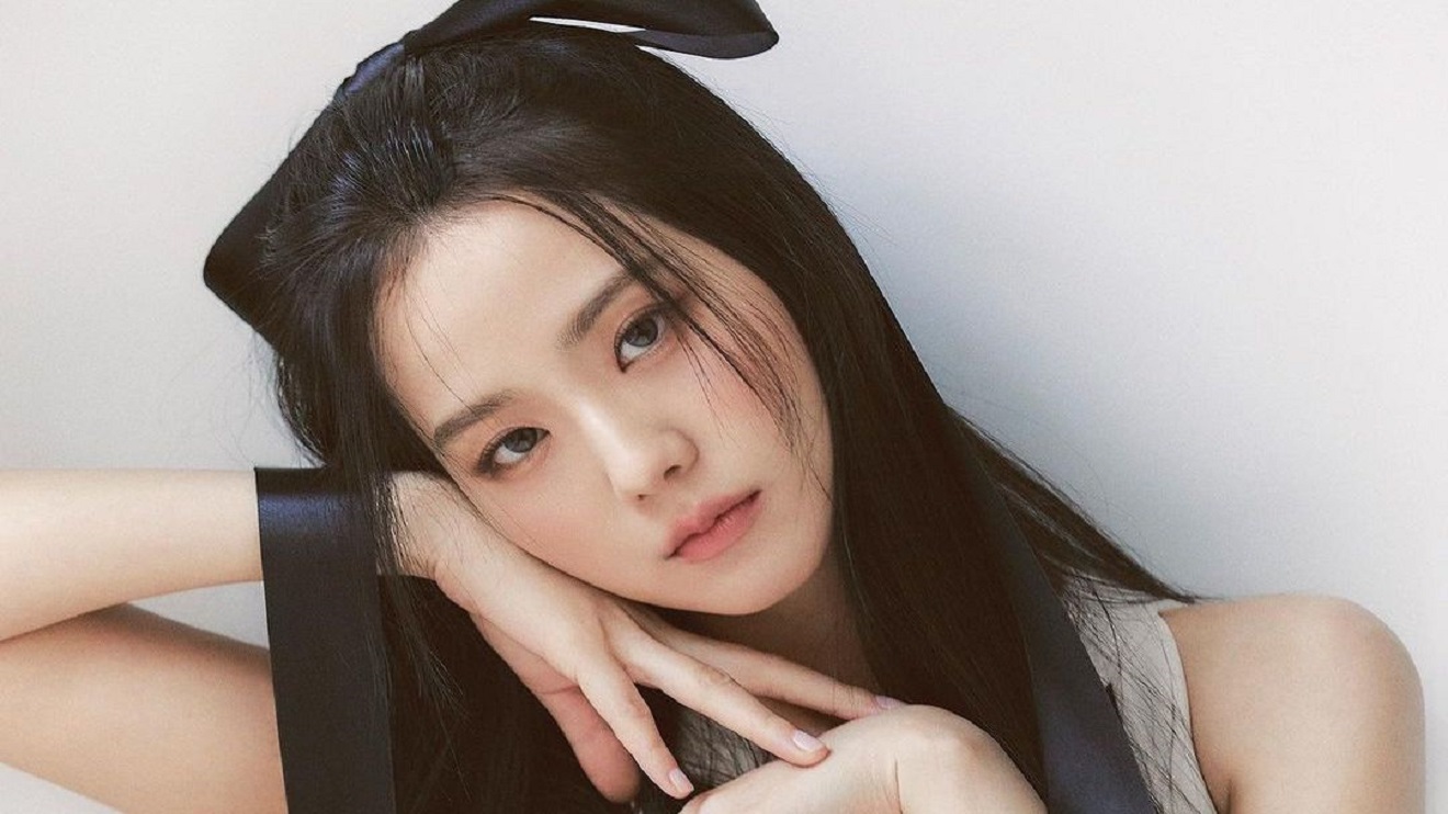 Jisoo Blackpink 'con cưng' truyền thông, 'con ghẻ' của YG Entertainment?