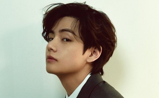 BTS, V BTS, kim taehyung, bts v, v bts dj radio, v bts starry night, v bts dùng thủ ngữ, army, bts thủ ngữ, bts v ảnh, v bts jennie, jennie v, v bts hẹn hò