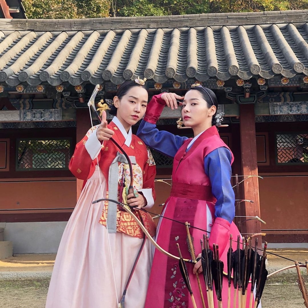 IU, Moon Lovers, hoàng hậu ki, hoàn hồn, người tình ánh trăng, mr queen, chàng hậu, Alchemy Of Soul, Empress Ki, Ha Ji Won, shin hye sun, jung so min, hoàn hồn arin