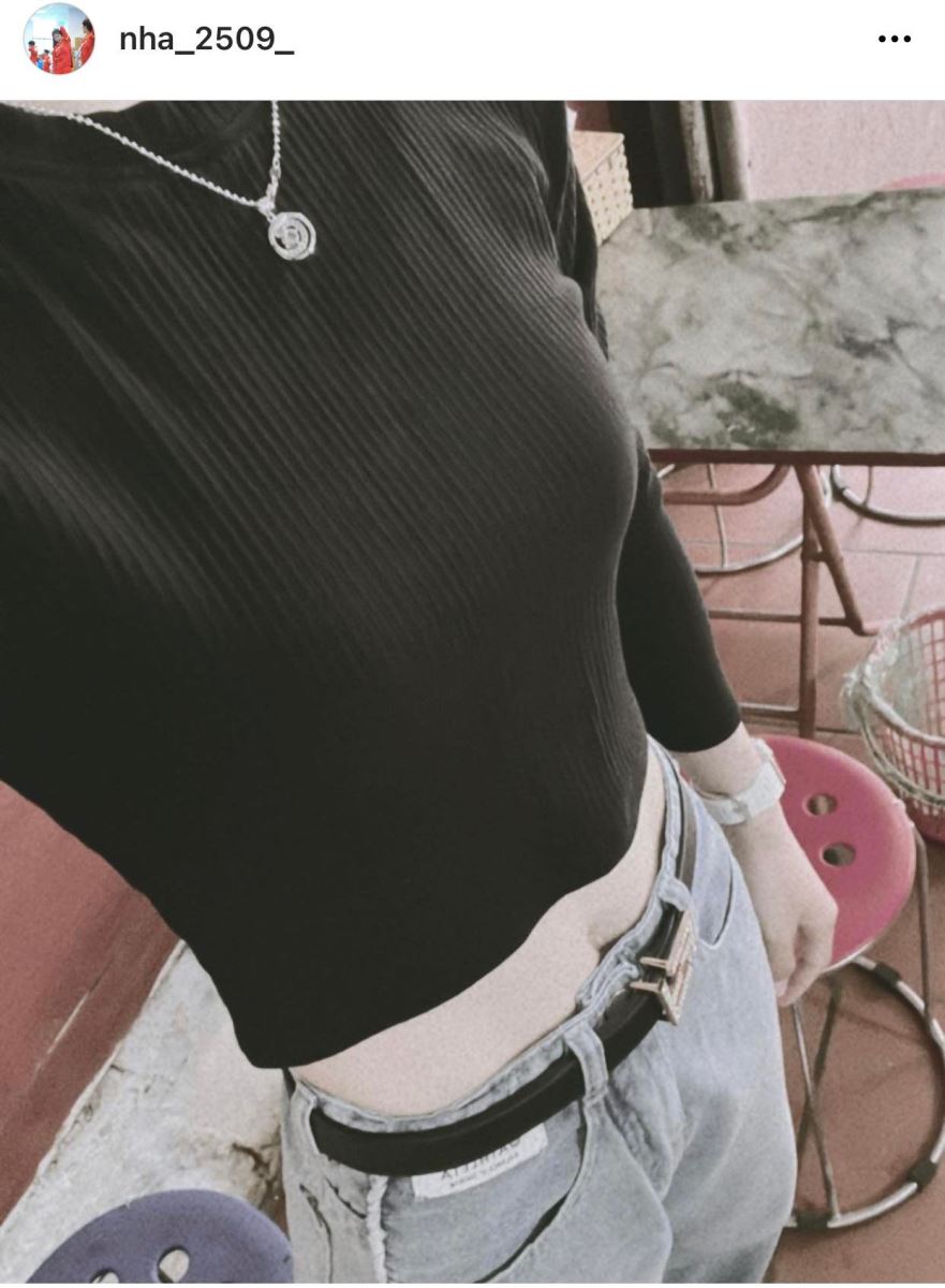 Thanh Nhã, Thanh Nhã hot girl, Thanh Nhã khoe eo con kiến, Thanh Nhã, hot girl bóng đá, người đẹp bóng đá, CLB nữ Hà Nội, hot girl bóng đá nữ, người đẹp Thanh Nhã