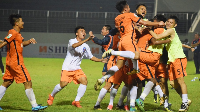 Tuyển thủ U23 và tân binh tỏa sáng, SHB Đà Nẵng thắng ngược Quảng Nam