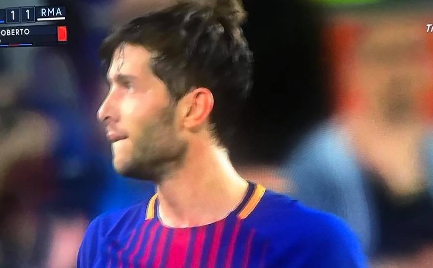 CẬN CẢNH: Sergi Roberto dính bẫy, đánh nguội Marcelo và bị đuổi