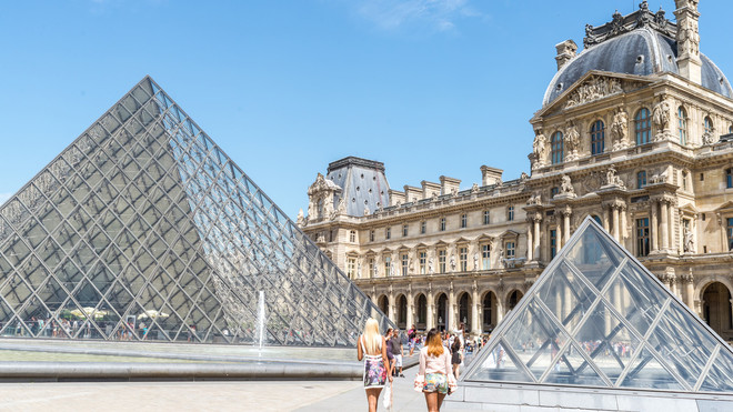 Bảo tàng Louvre lập kỷ lục một phần nhờ... ca sỹ Beyonce 