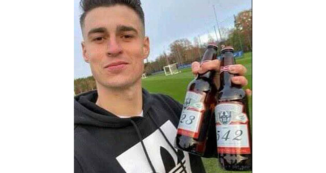 Barcelona, Messi, Messi lập kỷ lục ghi bàn, 160 thủ môn được tặng quà, Nhà tài trợ Messi tặng quà, Budweiser, Lionel Messi, Casillas, Buffon, Kepa, Oblak, Kinh điển