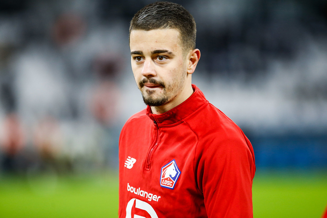 Bong da, Bóng đá hôm nay, MU đưa tối hậu thư cho Ronaldo, Arsenal hỏi mua Messi Balkan, chuyển nhượng, tin chuyển nhượng hôm nay, lịch thi đấu bóng đá, trực tiếp bóng đá