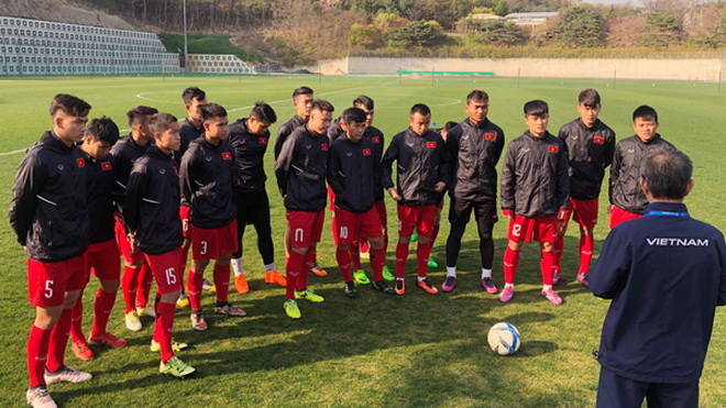 U19 Việt Nam thảm bại tại Hàn Quốc, CLB Thái Lan tạo 'cú sốc' tại giải châu Á
