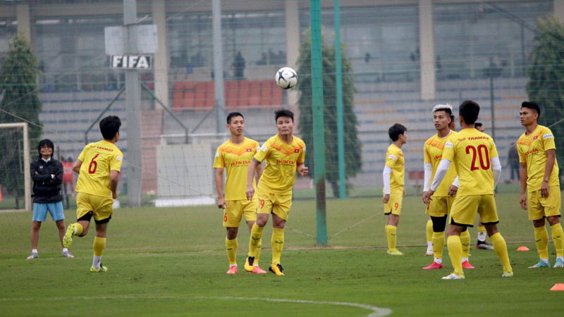 bóng đá Việt Nam, tin tức bóng đá, bong da, tin bong da, Quang Hải, Quang Hải chấn thương, Park Hang Seo, DTVN, tuyển VN, HLV Phan Thanh Hùng, Than QN