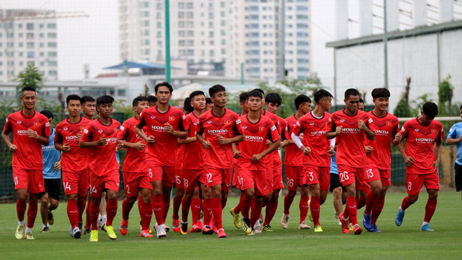 bóng đá Việt Nam, tin tức bóng đá, Văn Hậu, Doan Van Hau, Heerenveen, Hà Nội FC, bầu Đệ, Thanh Hóa, lịch thi đấu vòng 8 V League, V League